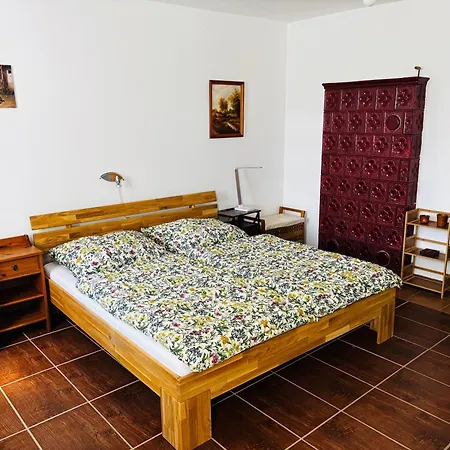 Na Samote U Lesa Provodov (Zlin)